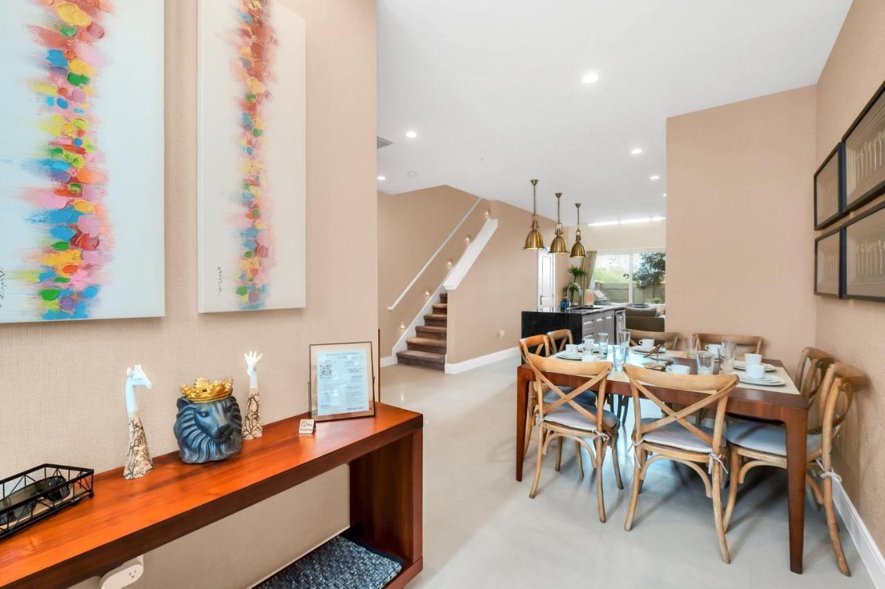Luxury Villa Less Than A Mile From Disneyworld -Bonus Elevator- Orlando Exterior foto